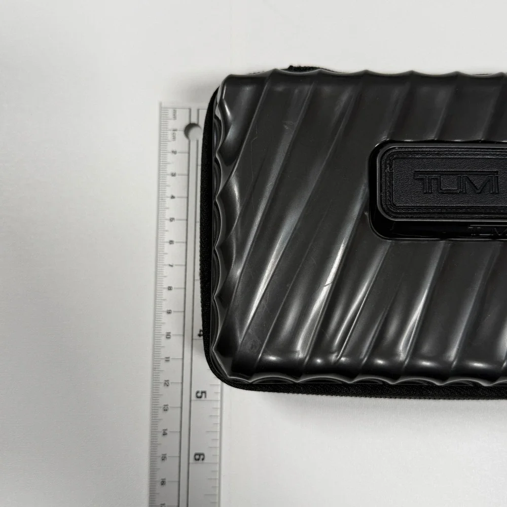 Tumi Amenity Kit Unisex Black Air India Hardshell 19 Degree Ribbed Travel Case